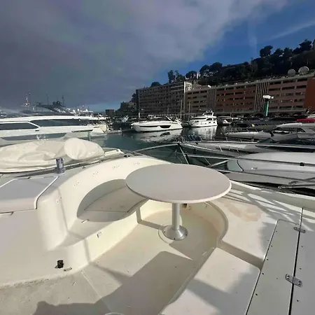 Botel Yatch The Rock Monte Carlo